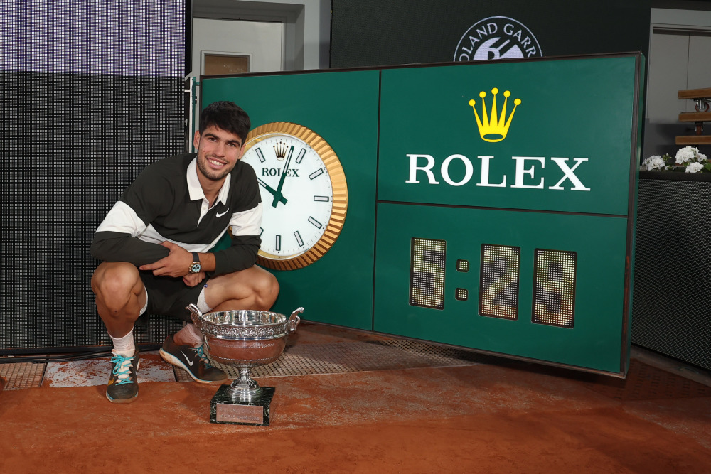 引发球迷热 引发球迷热