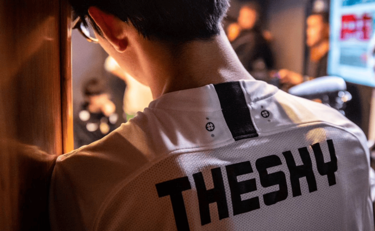 籃球比賽更 籃球比賽更