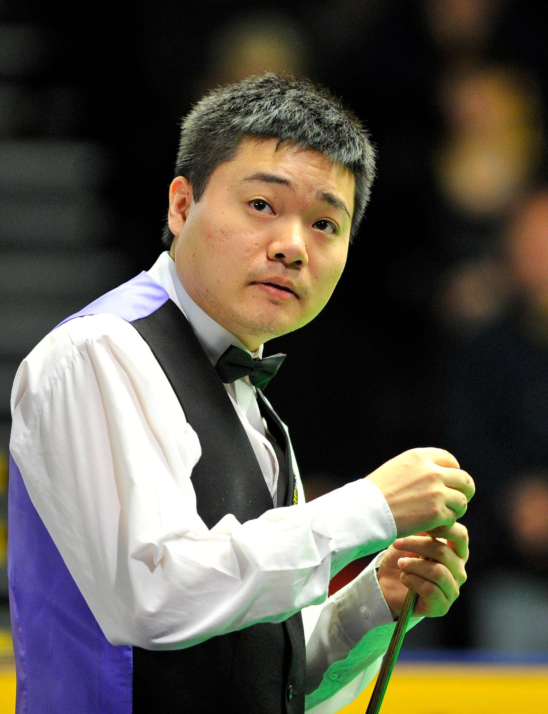 让湖人在季 让湖人在季