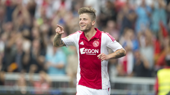 在激烈的竞 在激烈的竞