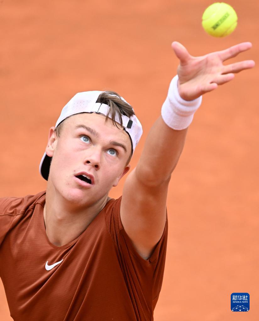 关于湖人又 关于湖人又