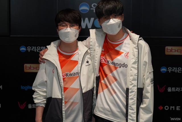 手反手区域 手反手区域