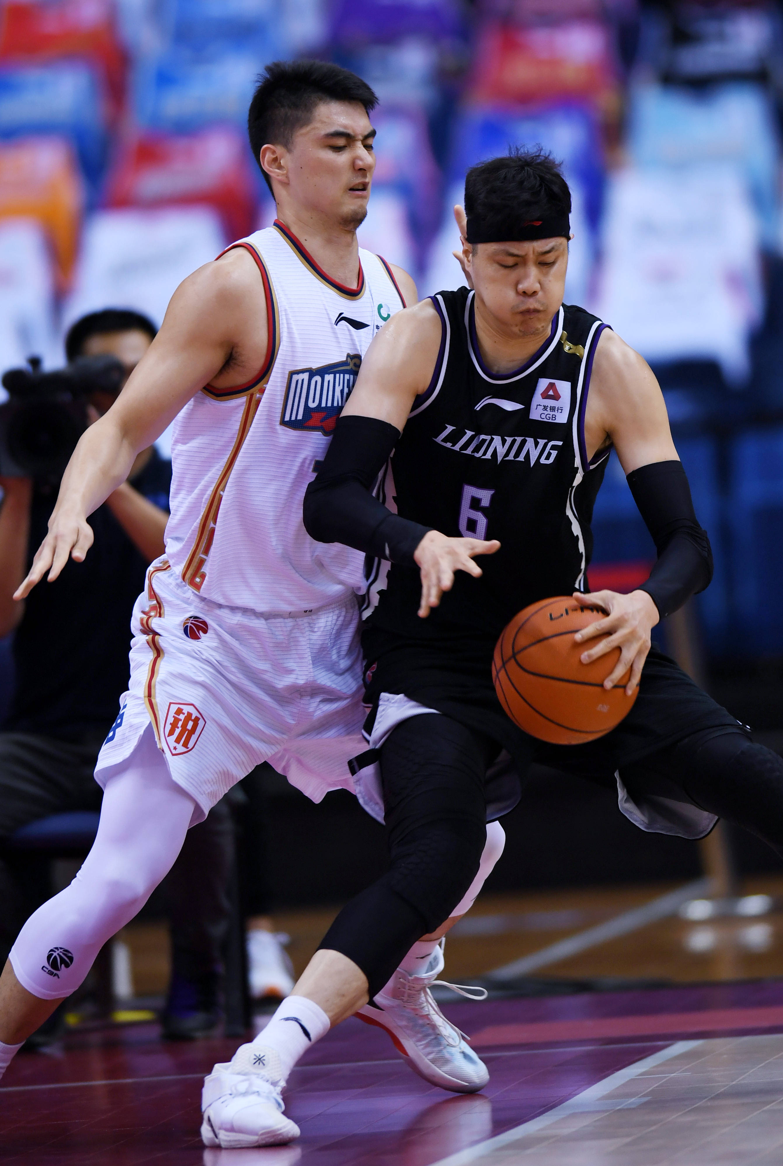 于红牛的重 于红牛的重