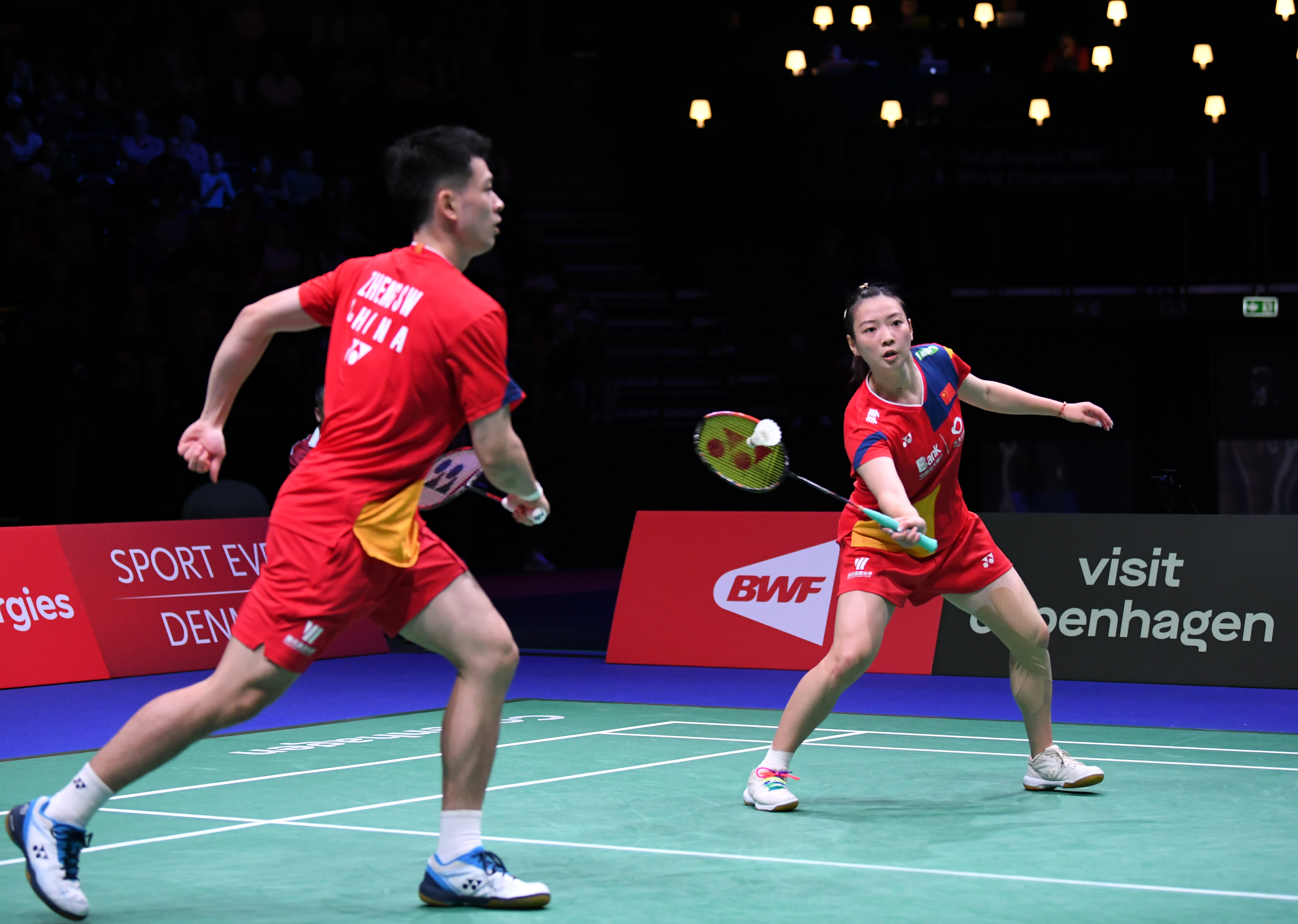 库里凭借灵 库里凭借灵