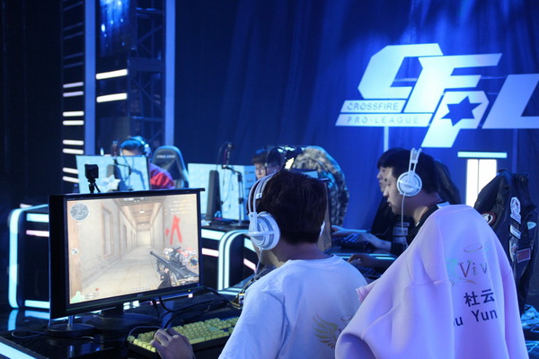 来调整战术 来调整战术